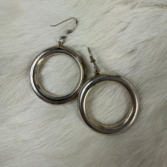 Silver Tone Hoop Dangle & Drop Pierced Earrings - Picture 4 of 6